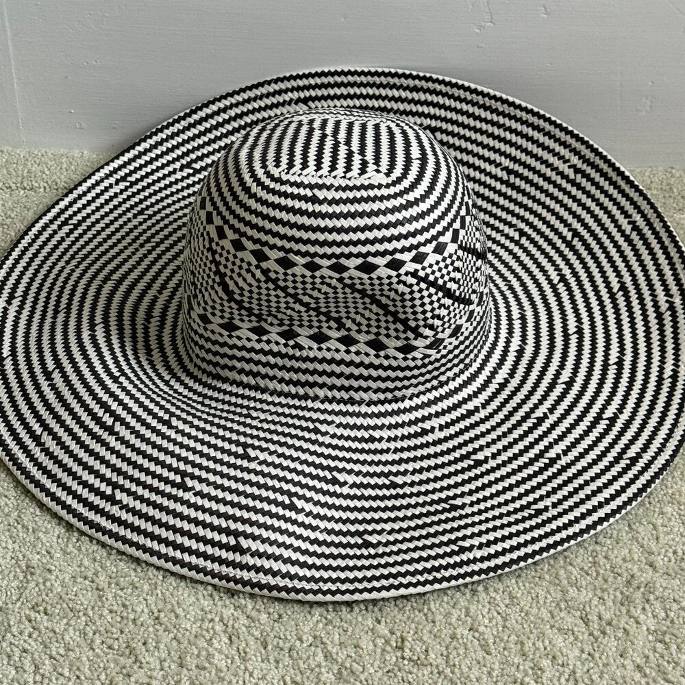 J.Crew Straw Hat - NWT - Summer Sun Hat - Black & White